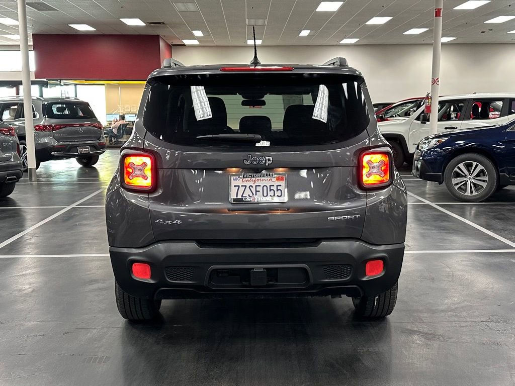 Used 2017 Jeep Renegade Sport w/ Power & Air Group image 6