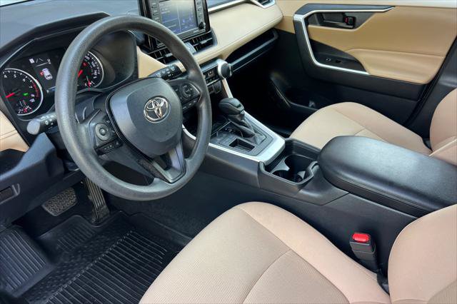 Certified 2021 Toyota RAV4 LE FWD image 11