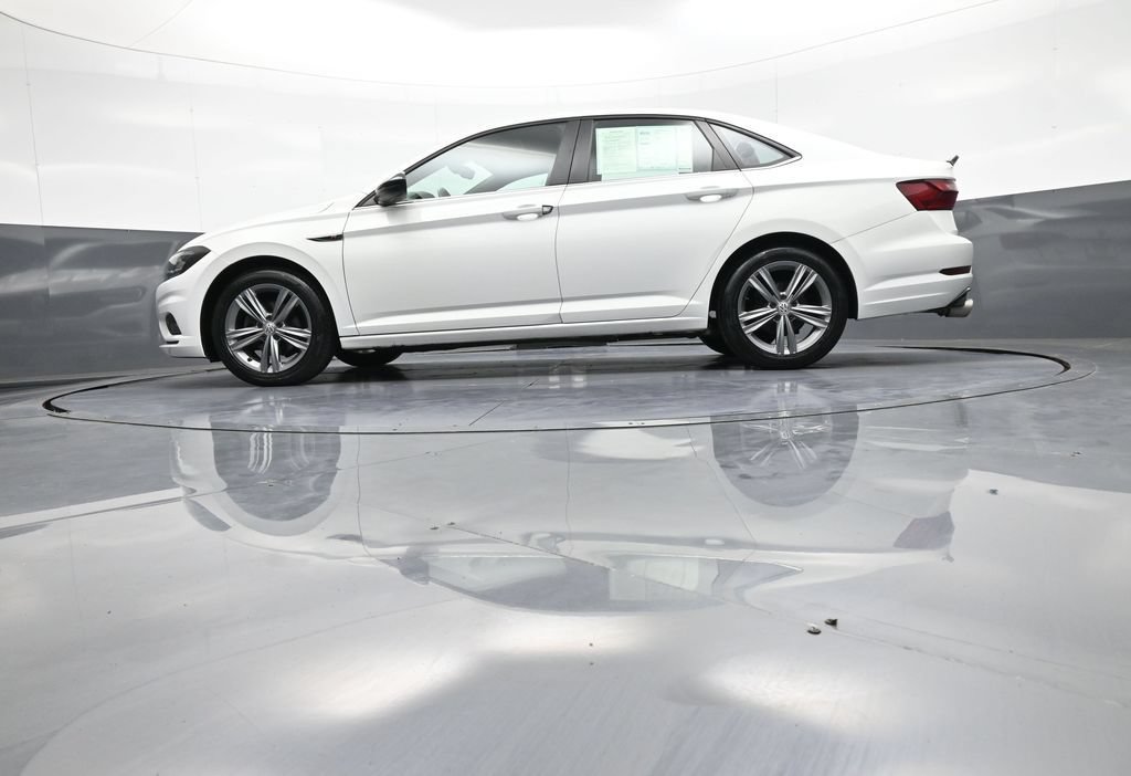 Used 2020 Volkswagen Jetta R-Line w/ R-Line Cold Weather Package FWD image 32