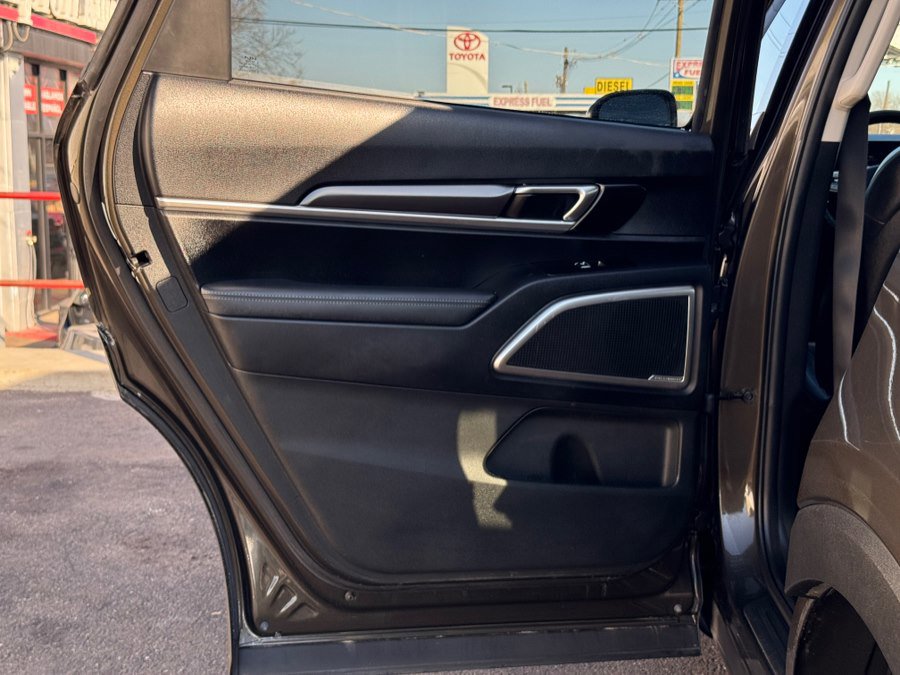 Used 2023 Kia Telluride S w/ S Sunroof Package image 28