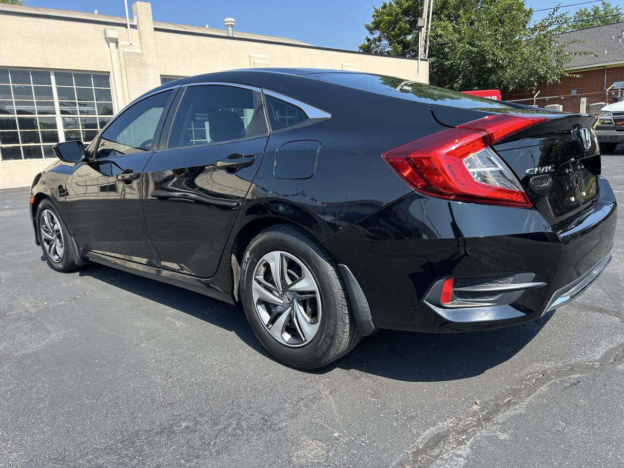 Used 2019 Honda Civic LX image 5