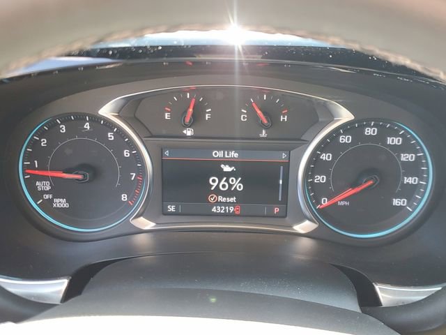 Used 2024 Chevrolet Traverse LT FWD image 23