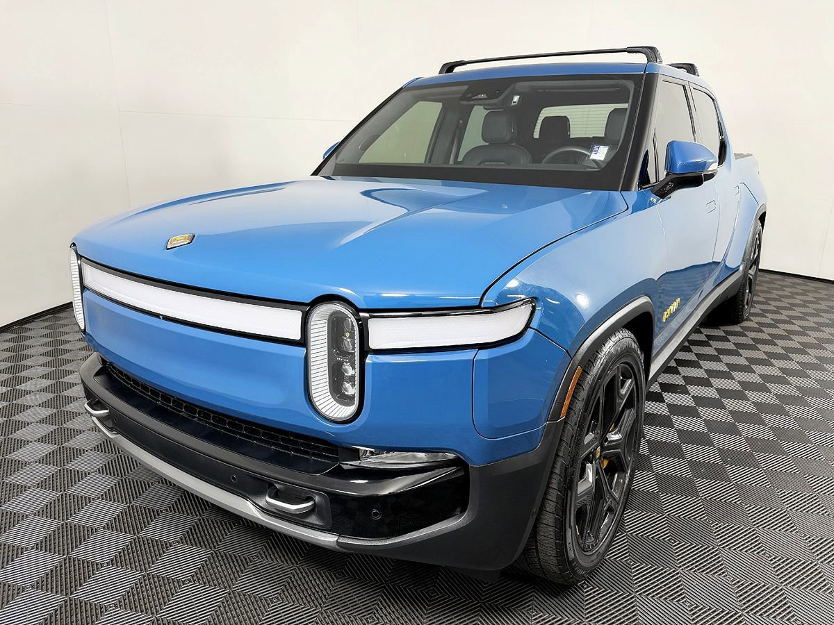 Used 2022 Rivian R1T Adventure AWD/4WD image 3