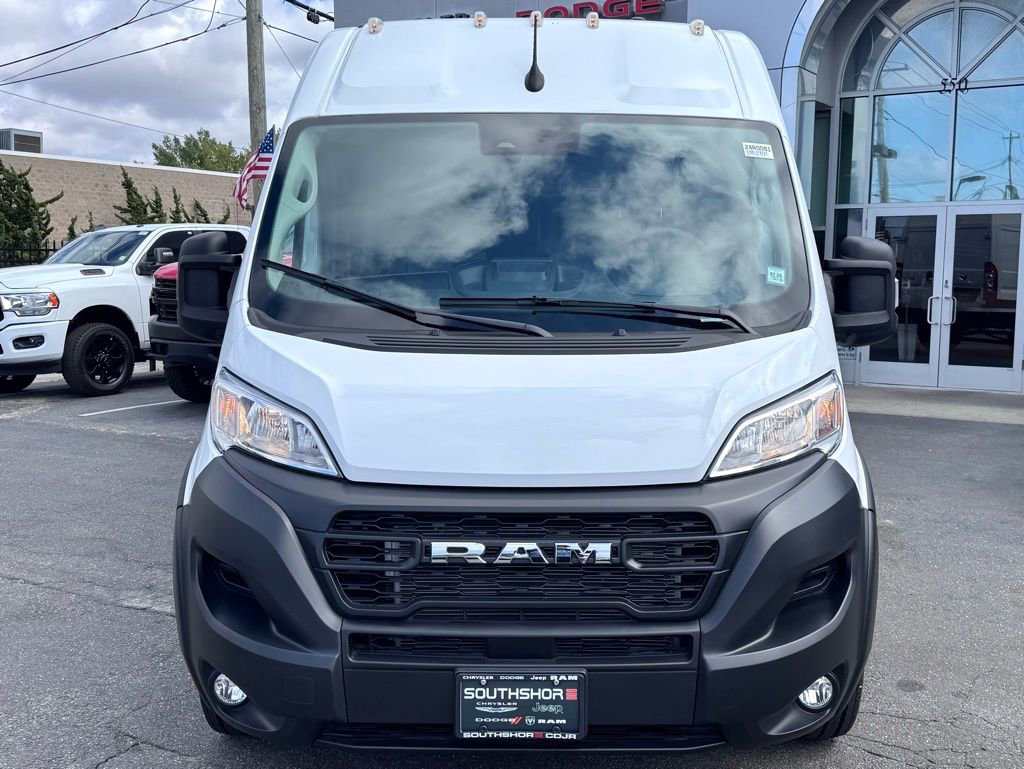 New 2024 RAM ProMaster 2500 w/ Convenience Group image 2