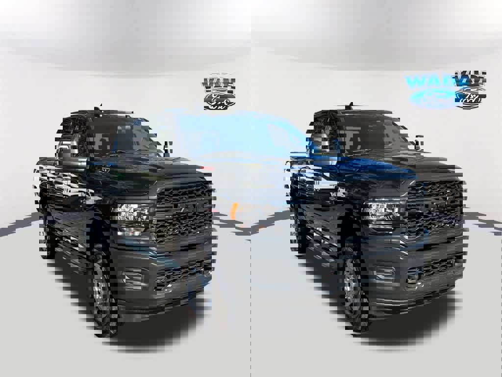 Used 2023 RAM 3500 Tradesman image 3