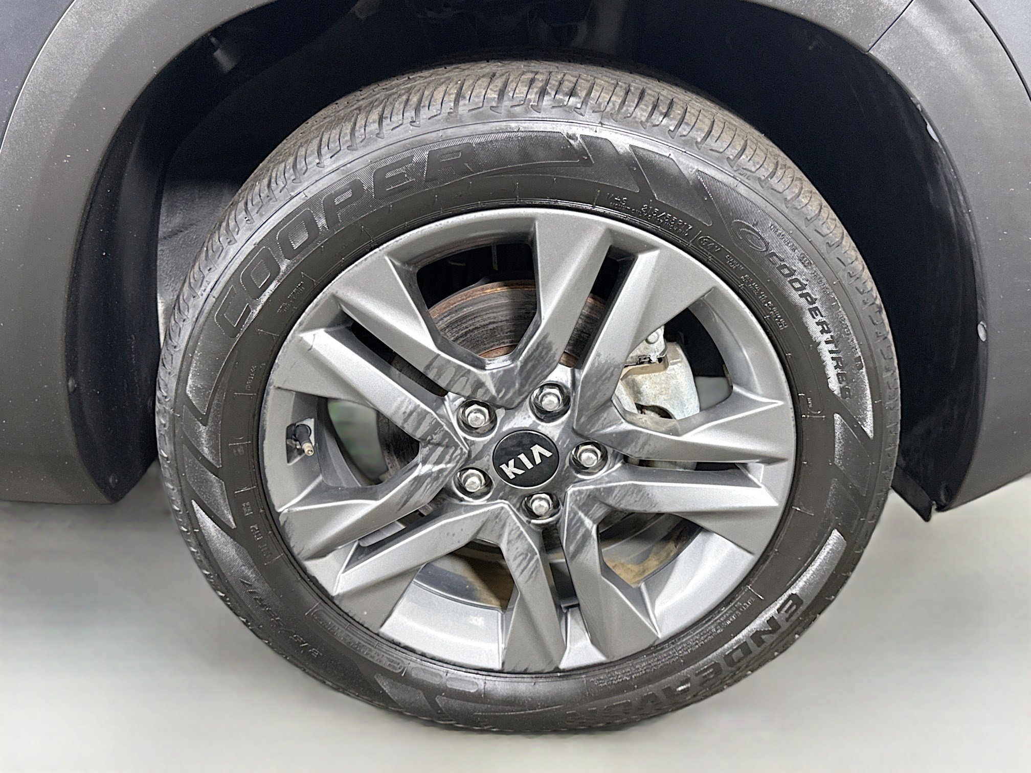 Used 2021 Kia Seltos S FWD image 31
