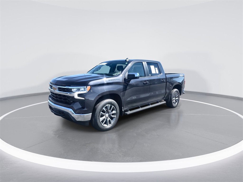 Used 2022 Chevrolet Silverado 1500 LT image 4