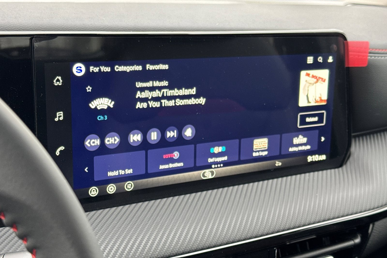 New 2026 Nissan Kicks SR image 15