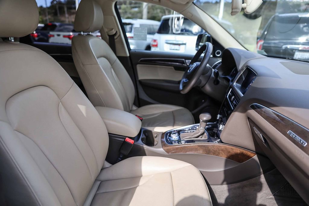 Used 2014 Audi Q5 2.0T Premium Plus AWD/4WD image 17