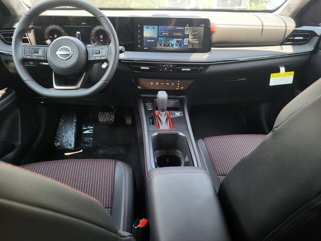 New 2025 Nissan Kicks SR w/ Illumination Package image 22