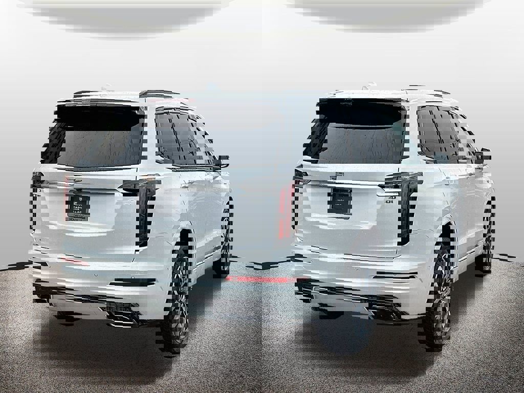 New 2025 Cadillac XT6 Sport w/ Platinum Package image 2