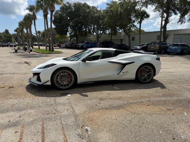 New 2027 Chevrolet Corvette Z06 RWD image 3