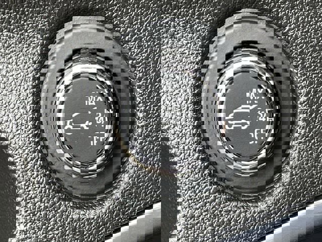 Used 2024 Buick Enclave Premium image 21