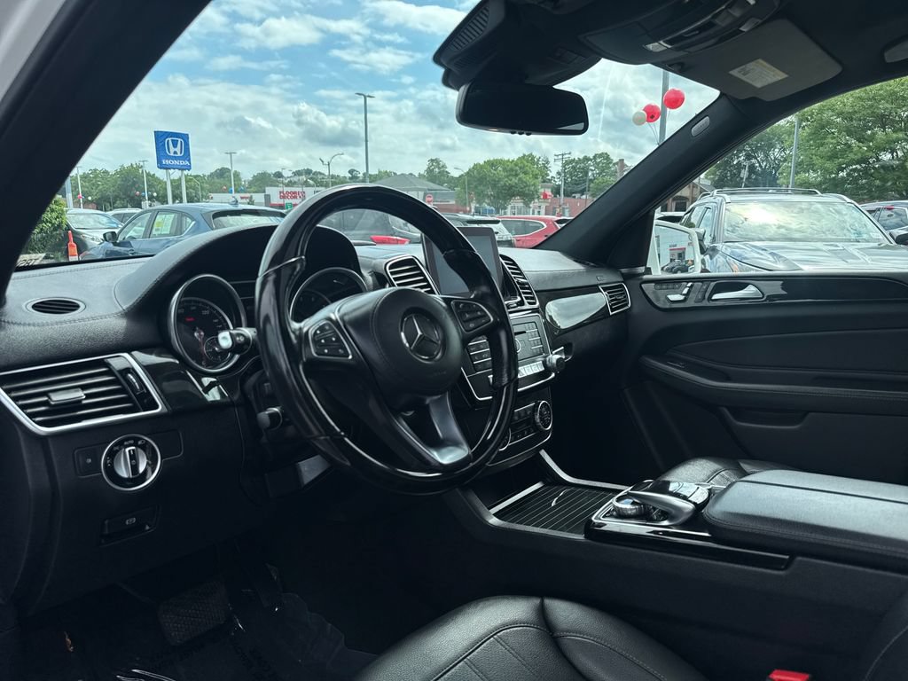 Used 2018 Mercedes-Benz GLS 450 4MATIC image 15