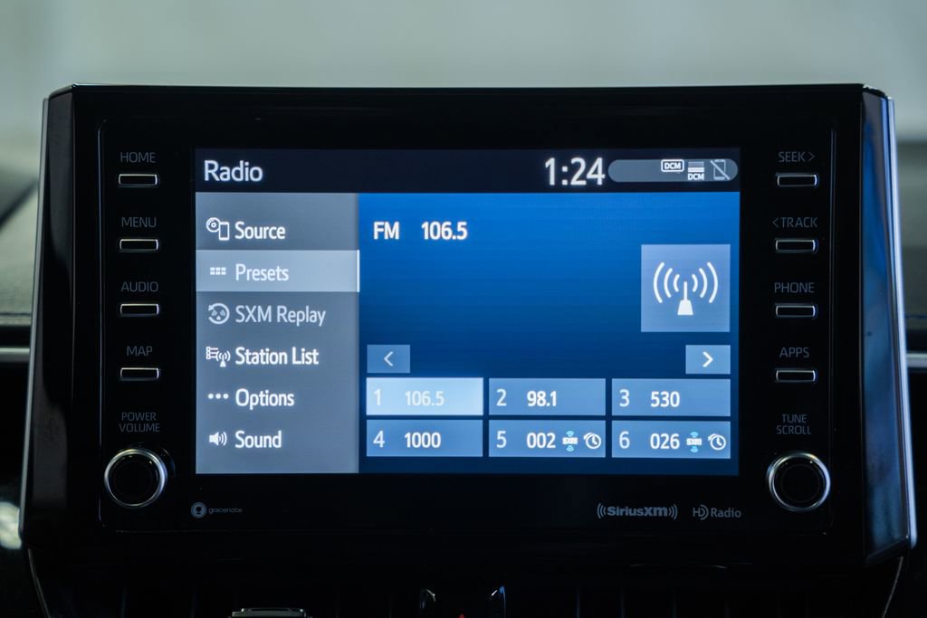 Used 2021 Toyota Corolla XSE FWD image 19