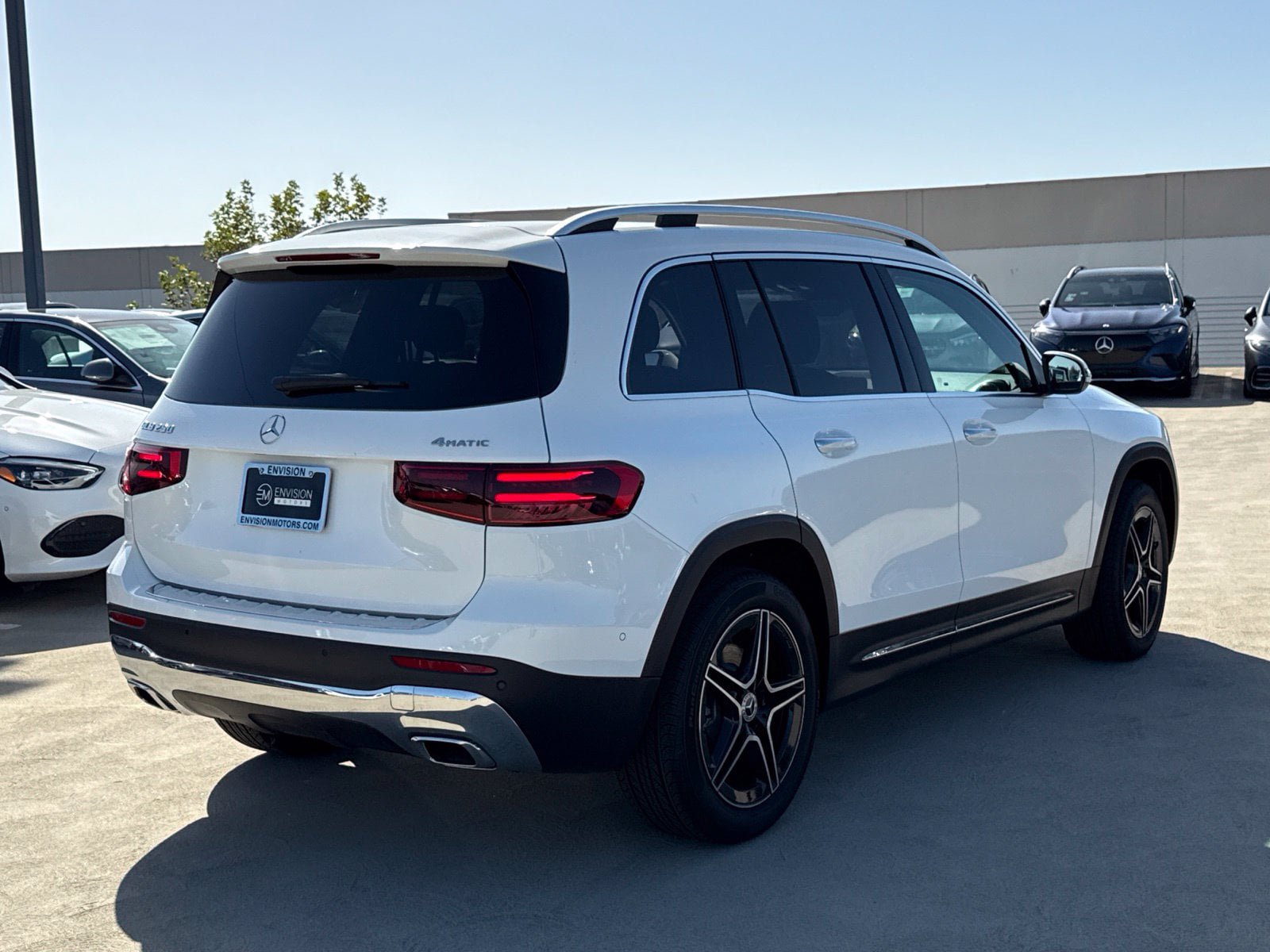 New 2026 Mercedes-Benz GLB 250 4MATIC image 10