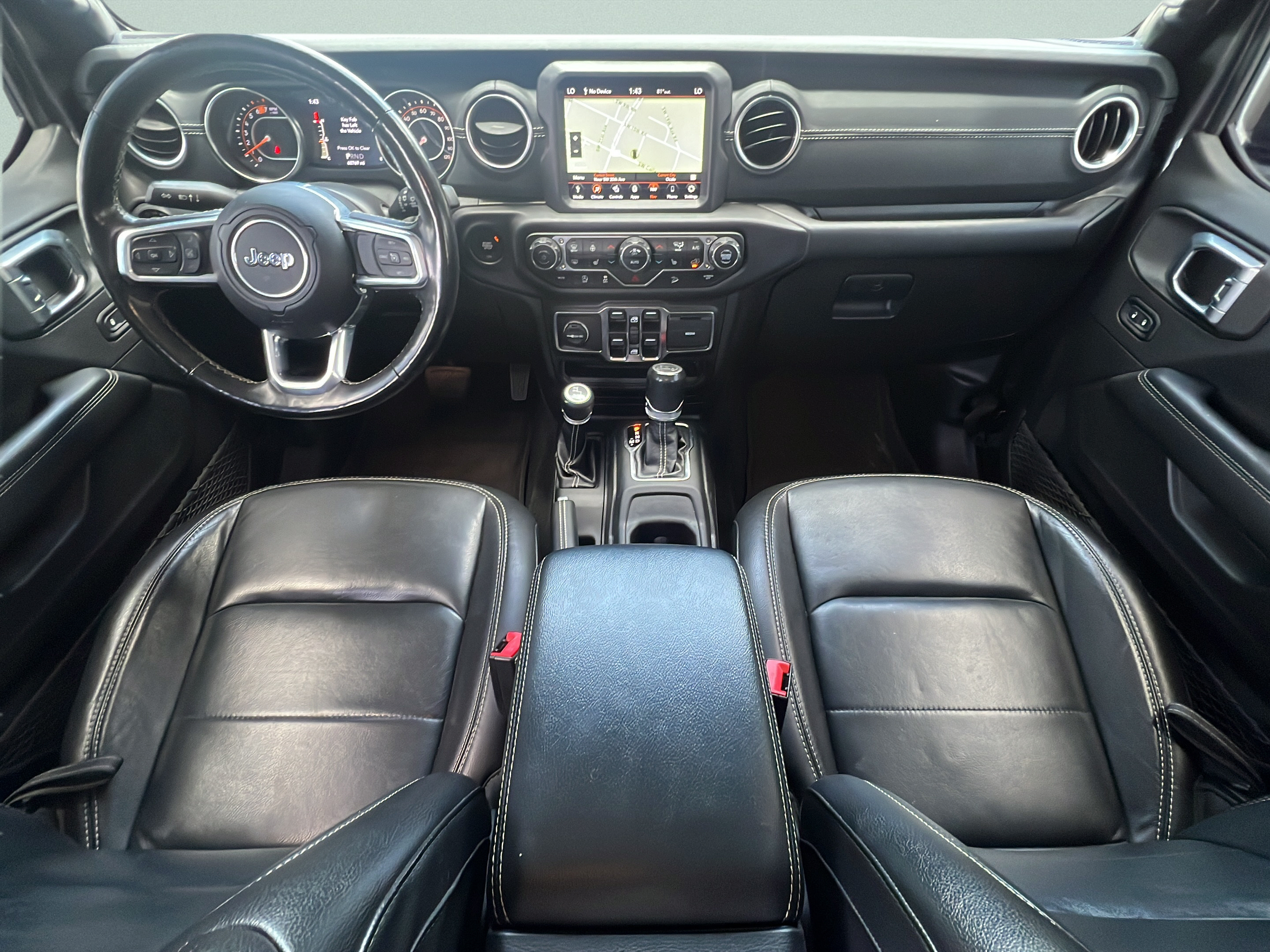Used 2020 Jeep Wrangler Unlimited Sahara AWD/4WD image 11