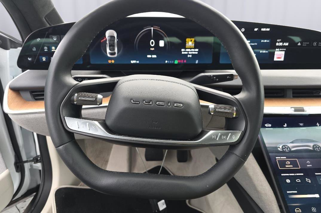 Used 2024 Lucid Air Touring AWD/4WD image 7