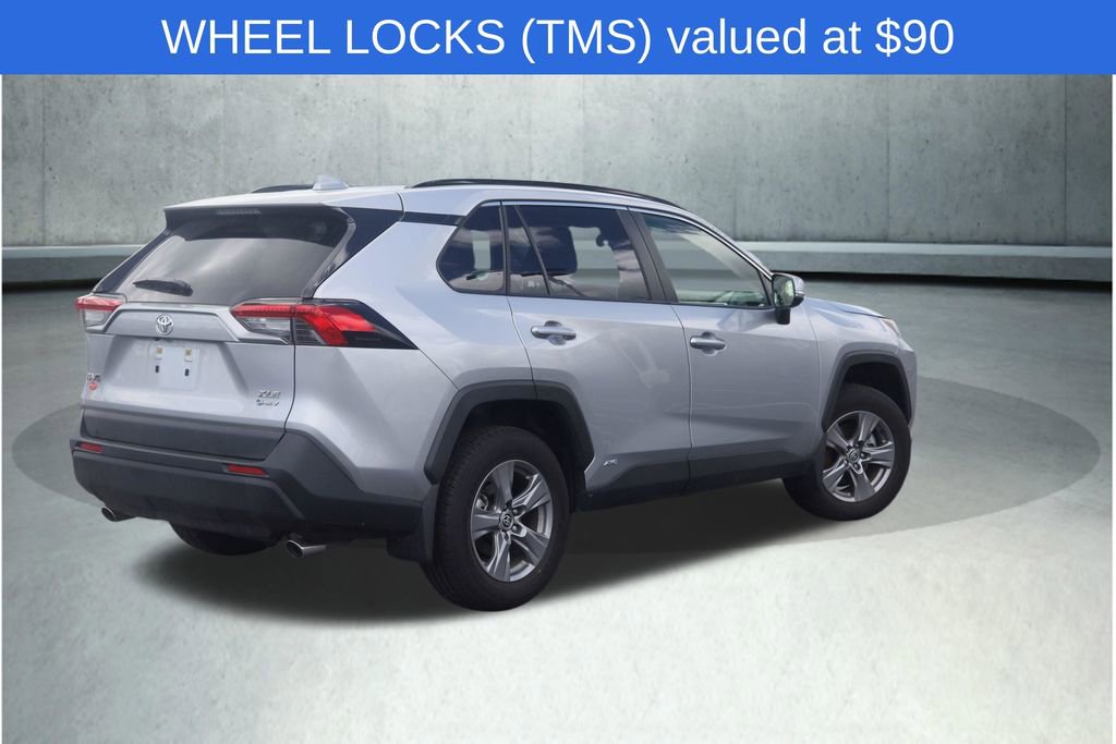 Used 2025 Toyota RAV4 XLE w/ Convenience Package AWD/4WD image 11
