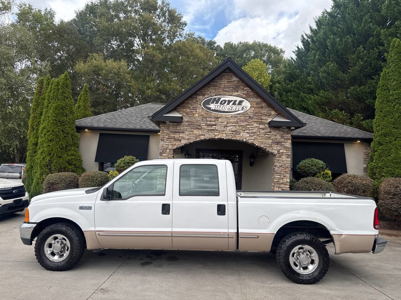Used 1999 Ford F250 Lariat