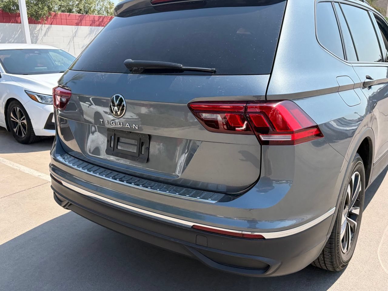Used 2023 Volkswagen Tiguan S w/ Driver Assistance Package FWD image 4