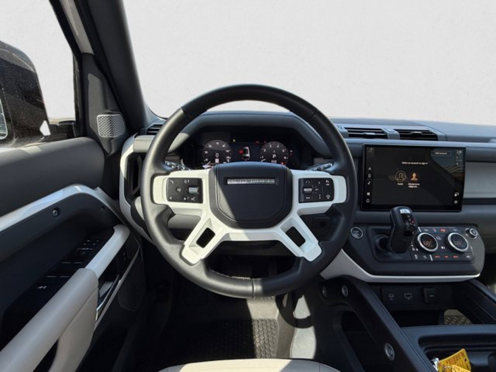 Certified 2023 Land Rover Defender 130 First Edition AWD/4WD image 15