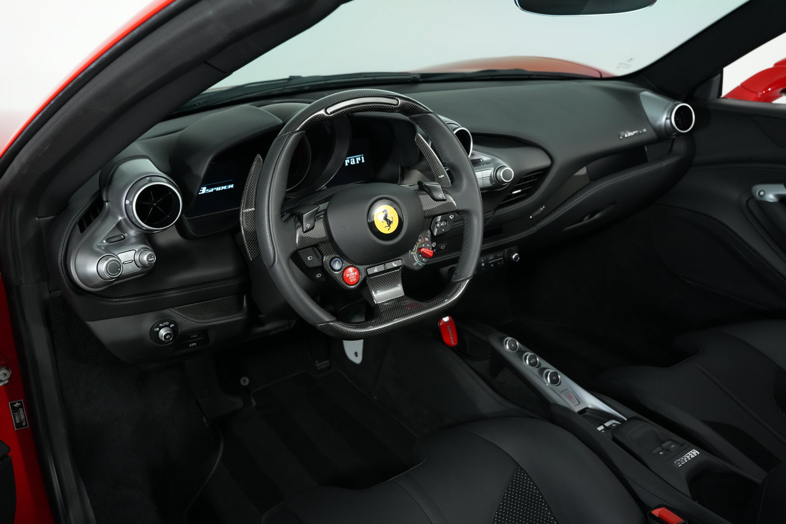 Used 2023 Ferrari F8 Spider RWD image 31