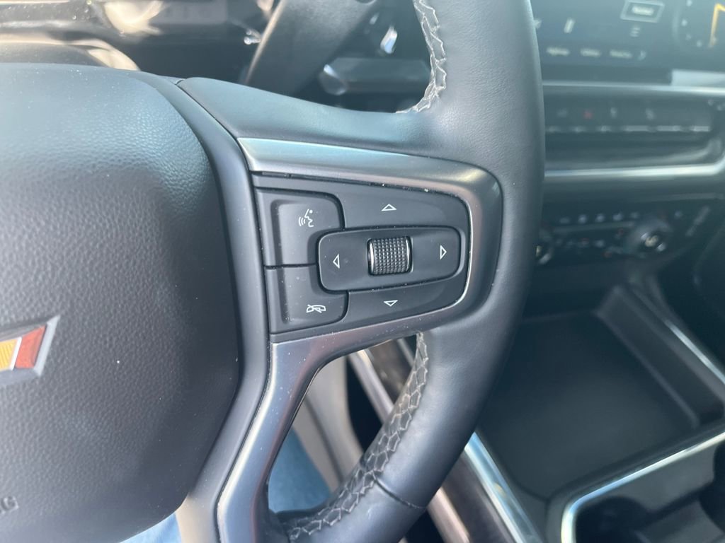 Used 2025 Chevrolet Silverado 3500 LTZ w/ LTZ Plus Package image 12