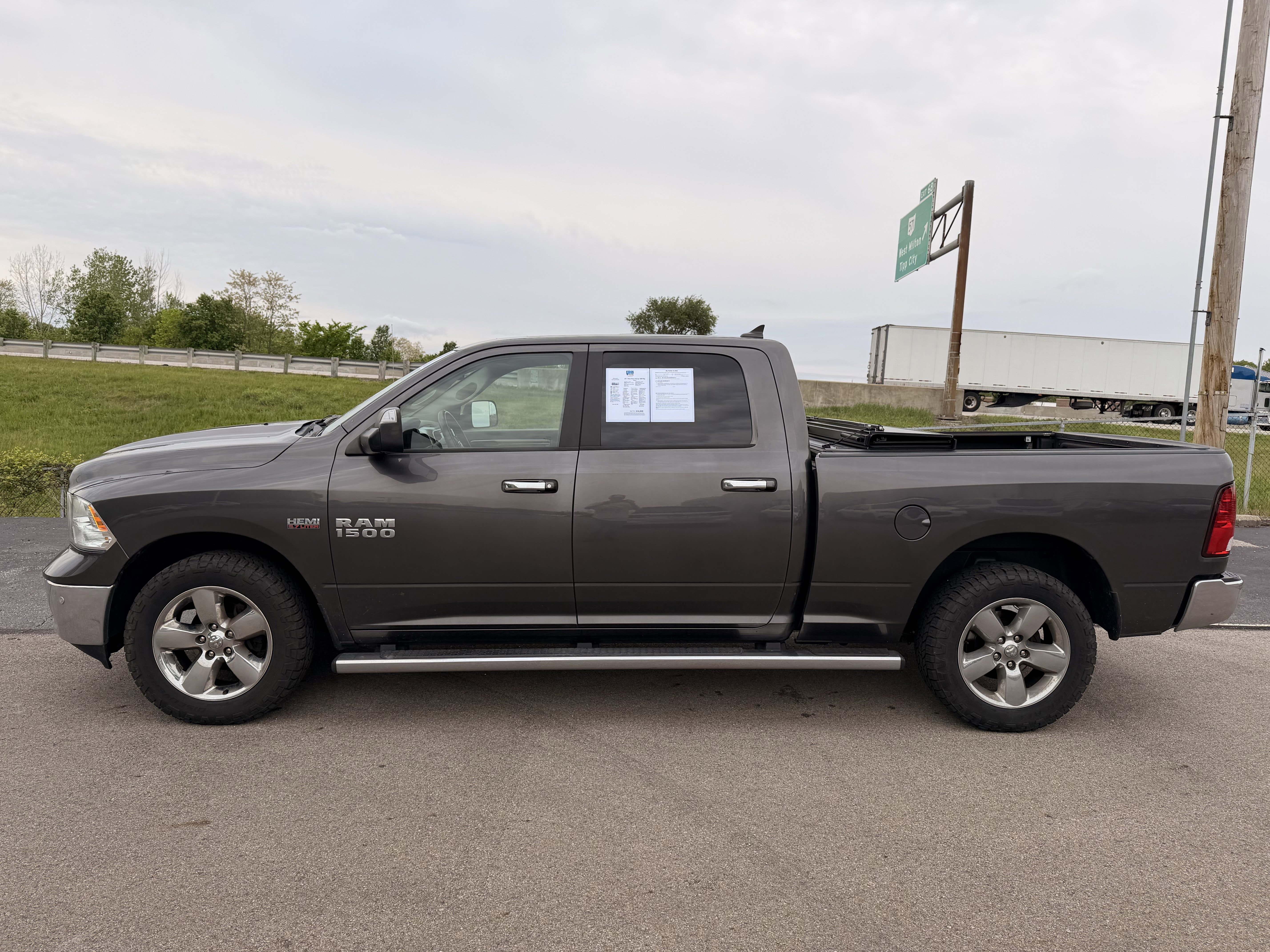 Used 2017 RAM 1500 Big Horn AWD/4WD image 6