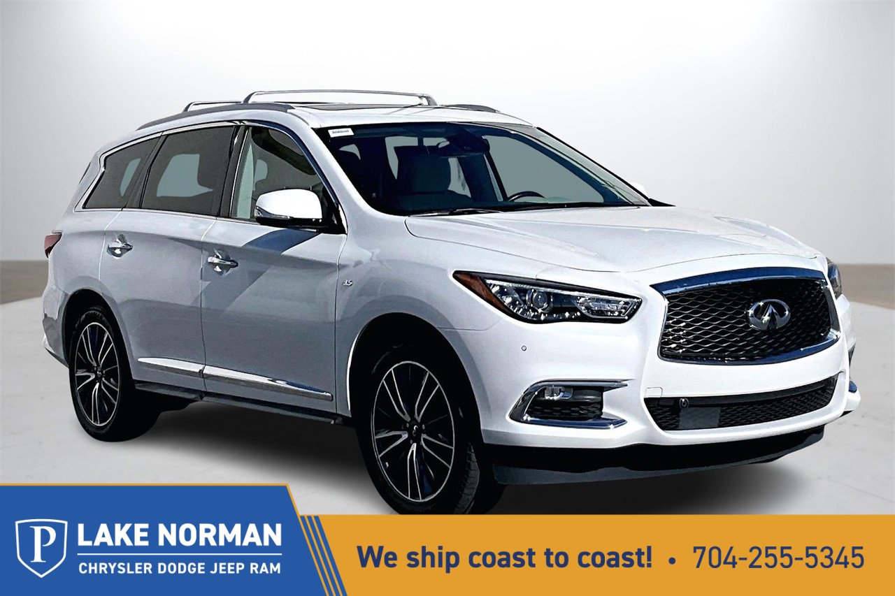 Used 2017 INFINITI QX60 Luxe w/ Deluxe Technology Package