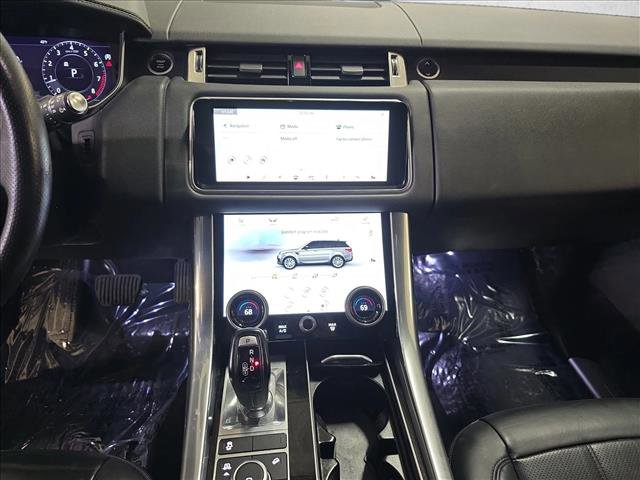 Used 2020 Land Rover Range Rover Sport HSE image 21