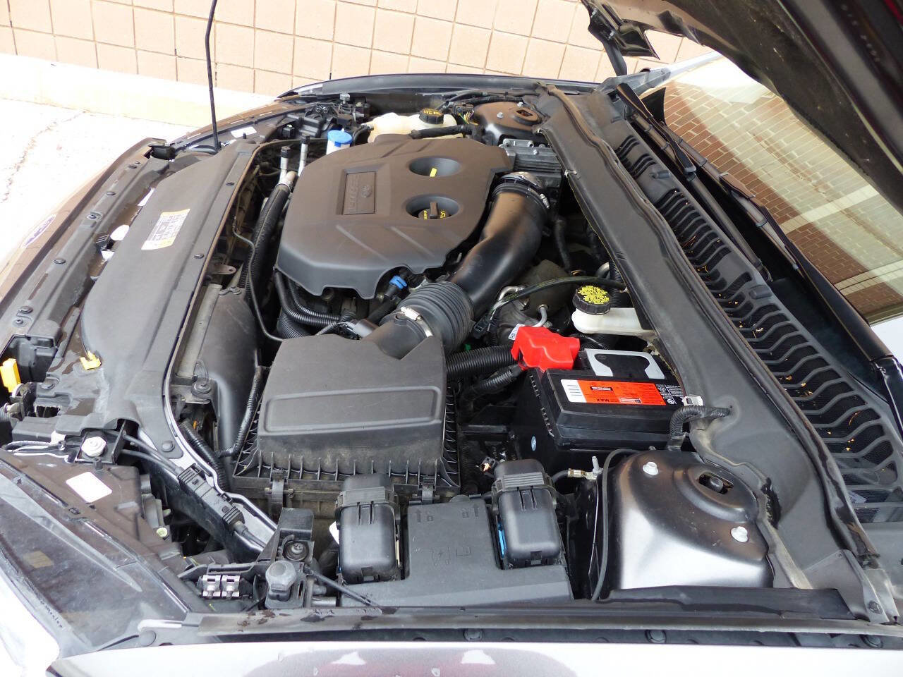 Used 2016 Ford Fusion Titanium image 18