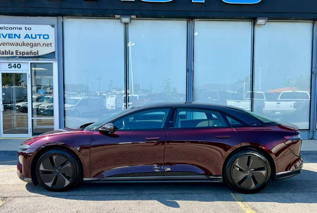 Used 2023 Lucid Air Touring AWD/4WD image 2