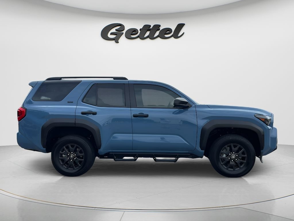Used 2025 Toyota 4Runner SR5 AWD/4WD image 4