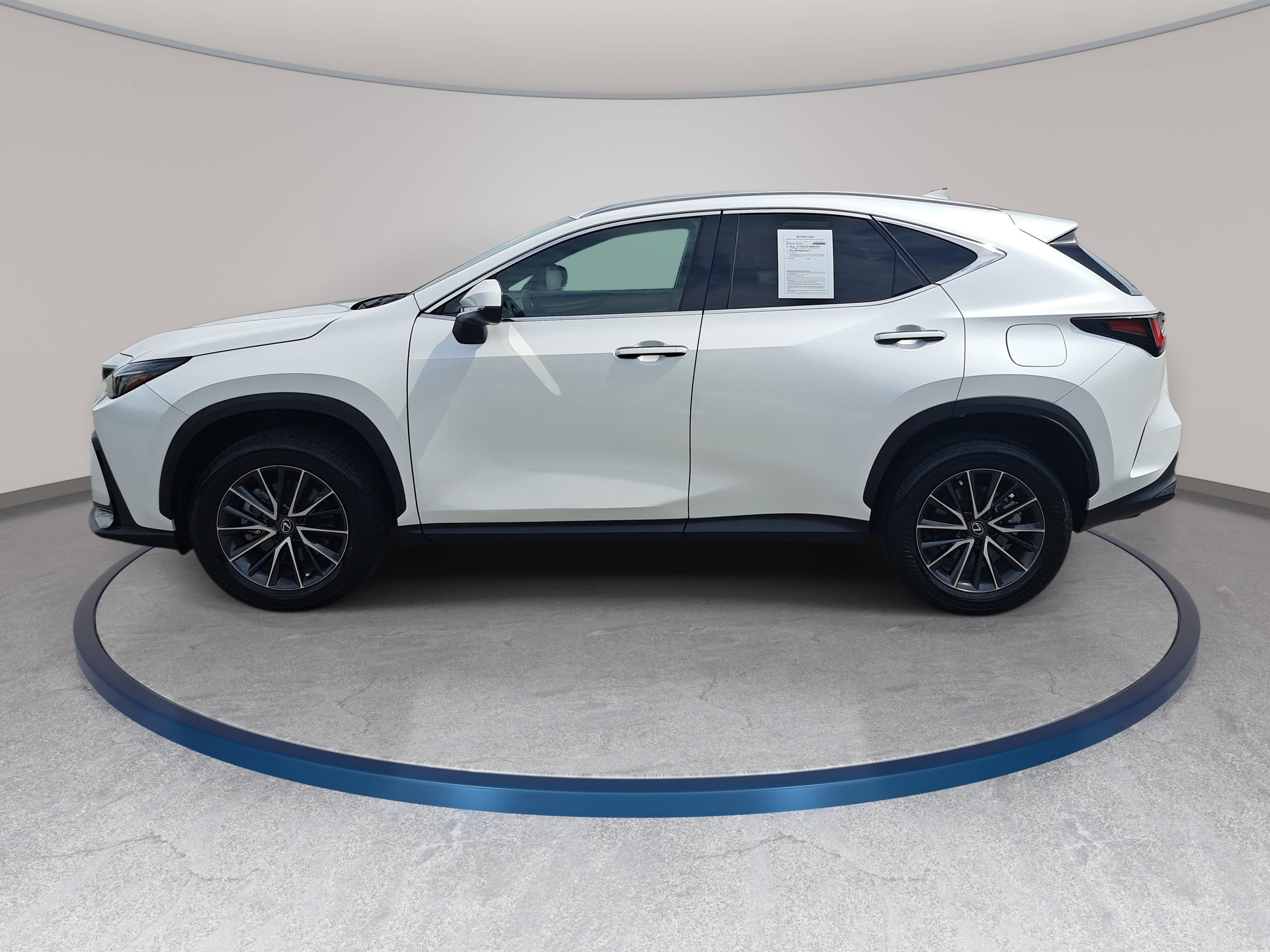 Used 2024 Lexus NX 250 FWD w/ Towing Package (2000 Lbs) image 8