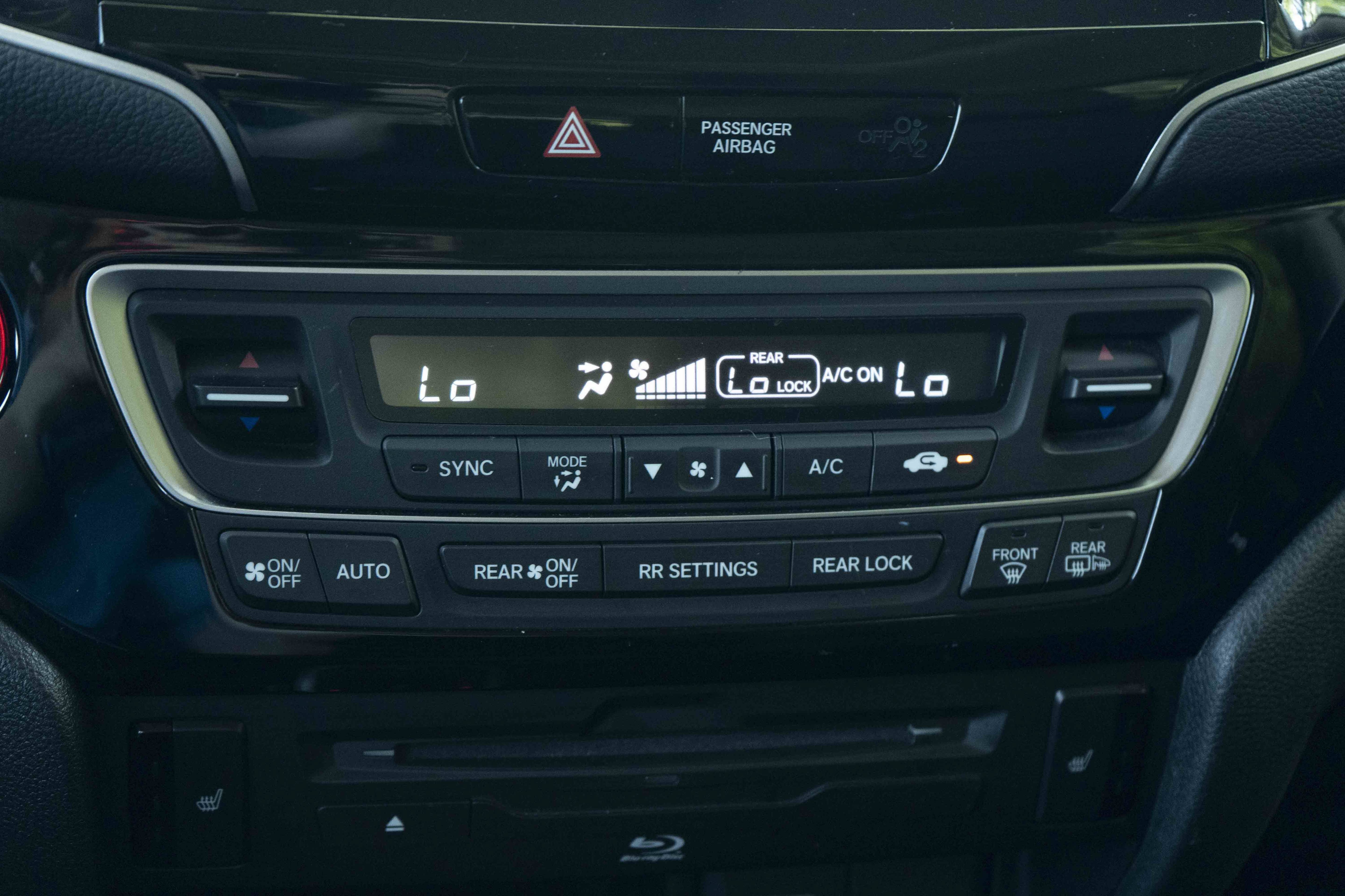 Used 2022 Honda Pilot Touring image 32