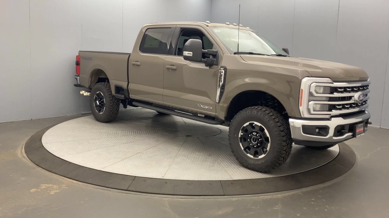 New 2026 Ford F350 XLT w/ XLT Premium Package AWD/4WD image 7