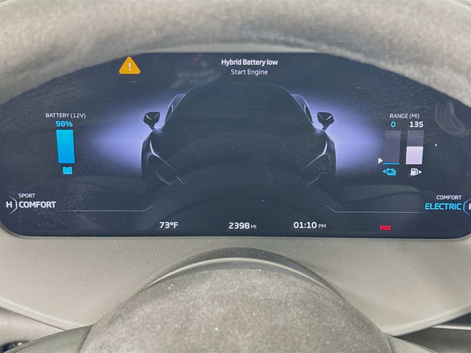 Used 2025 McLaren Artura Spider RWD image 12
