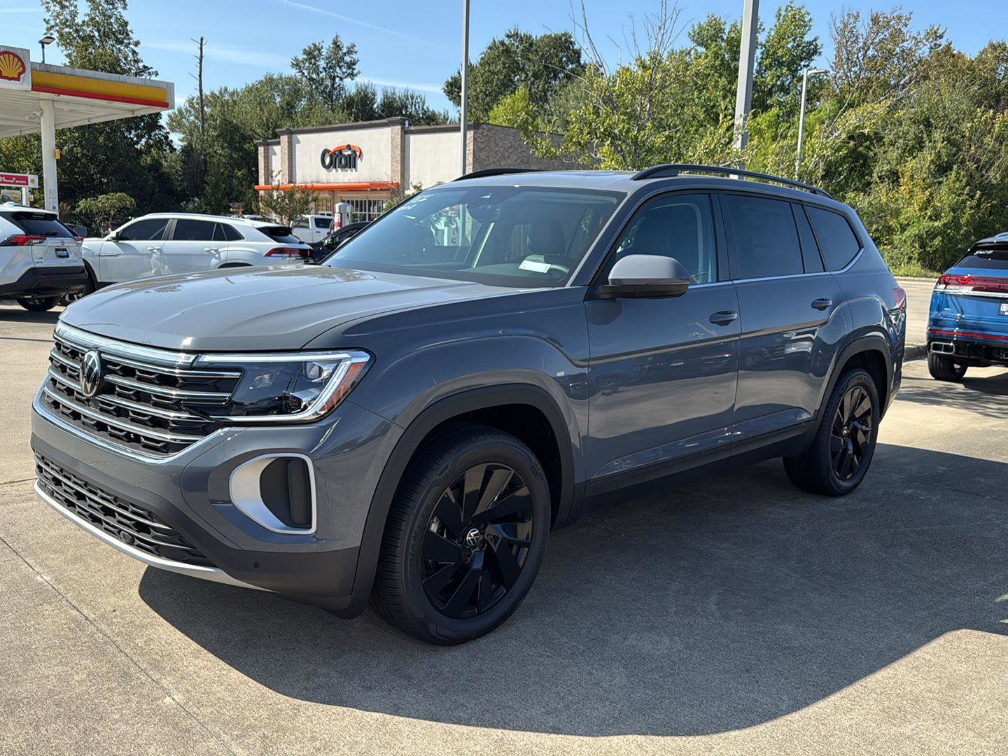 New 2026 Volkswagen Atlas SE video 1