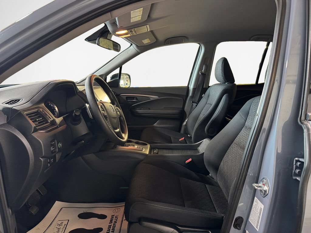 Used 2023 Honda Ridgeline Sport image 12