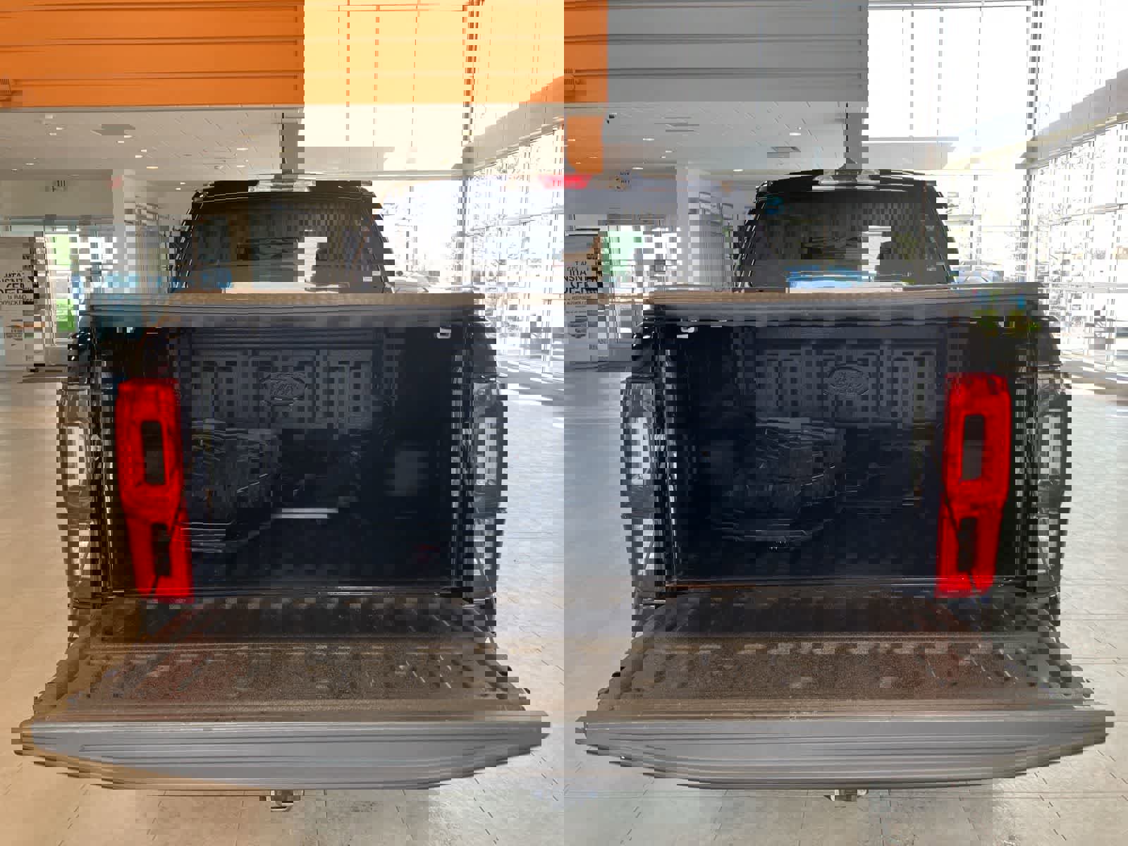 Used 2023 Ford Ranger XLT w/ Equipment Group 301A Mid AWD/4WD image 28