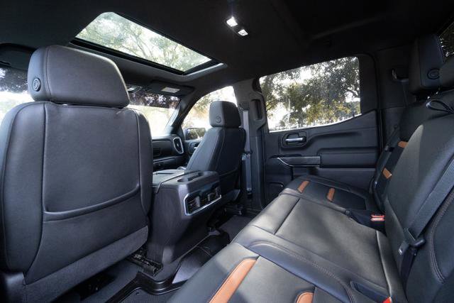 Used 2022 GMC Sierra 1500 AT4 w/ AT4 Premium Package image 31