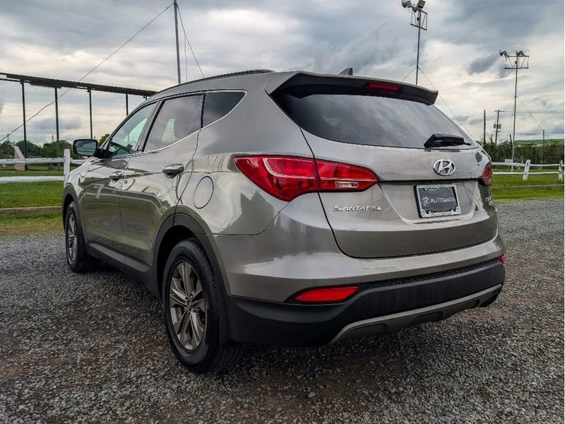 Used 2016 Hyundai Santa Fe Sport w/ Option Group 02 AWD/4WD image 9