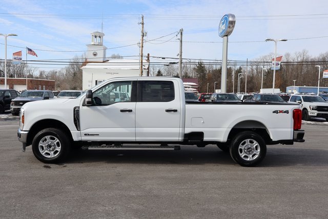 Used 2025 Ford F250 XLT image 13