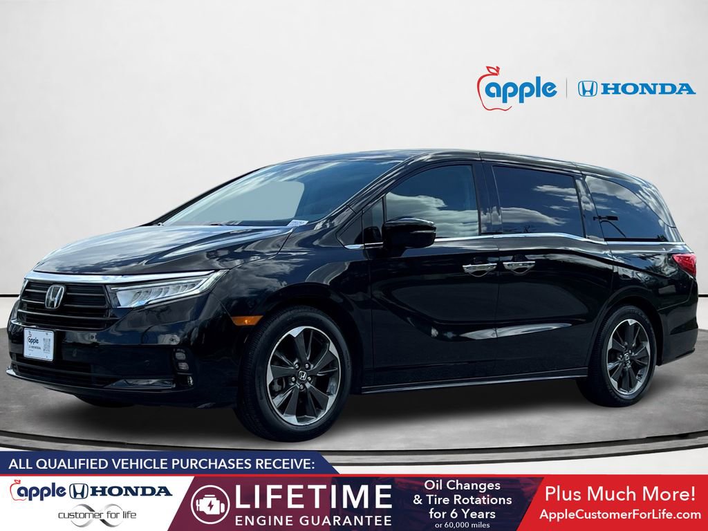 Used 2023 Honda Odyssey Elite image 2