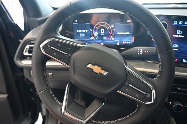 New 2026 Chevrolet Traverse LT w/ Driver Confidence Package FWD image 21