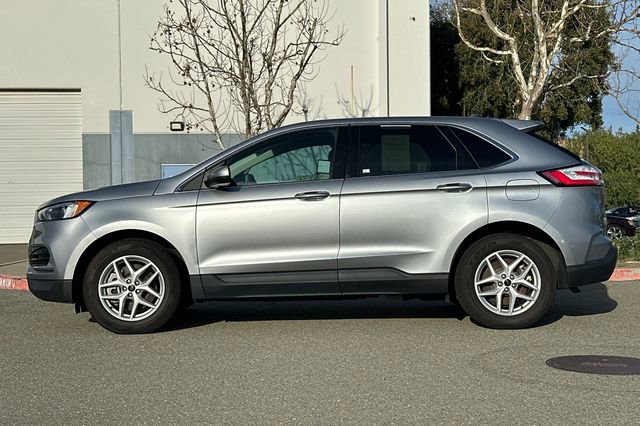 Used 2023 Ford Edge SEL image 7