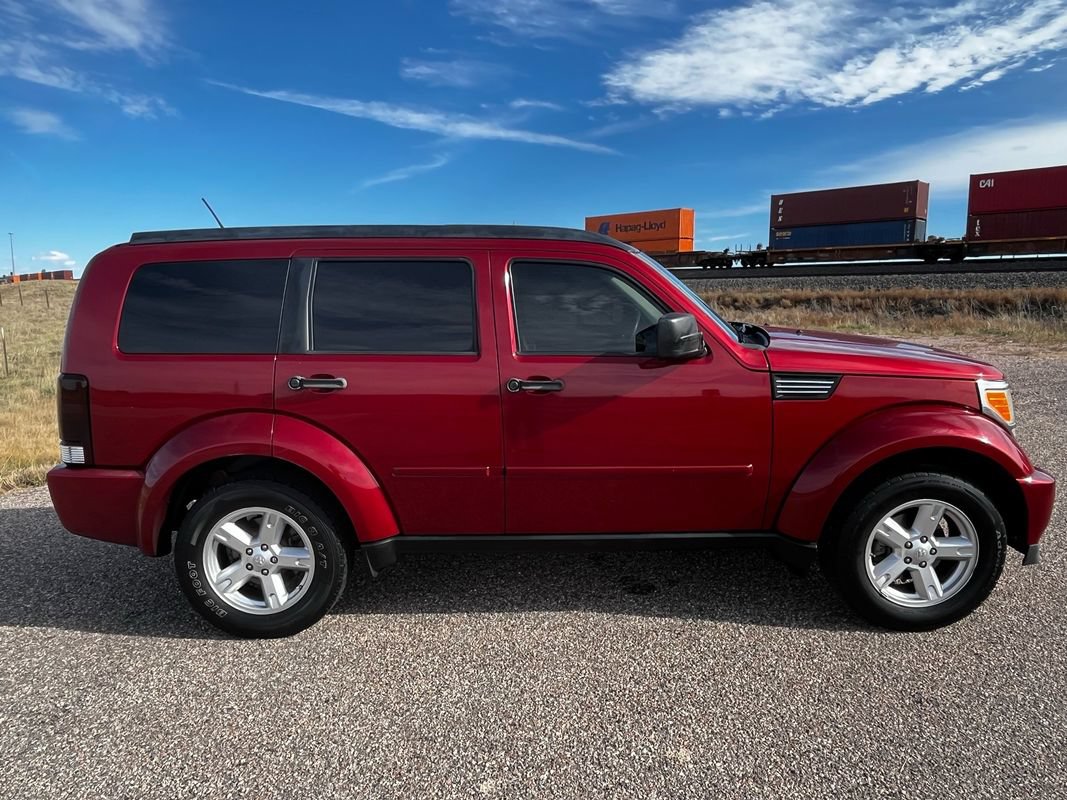 Used 2007 Dodge Nitro SXT RWD image 6