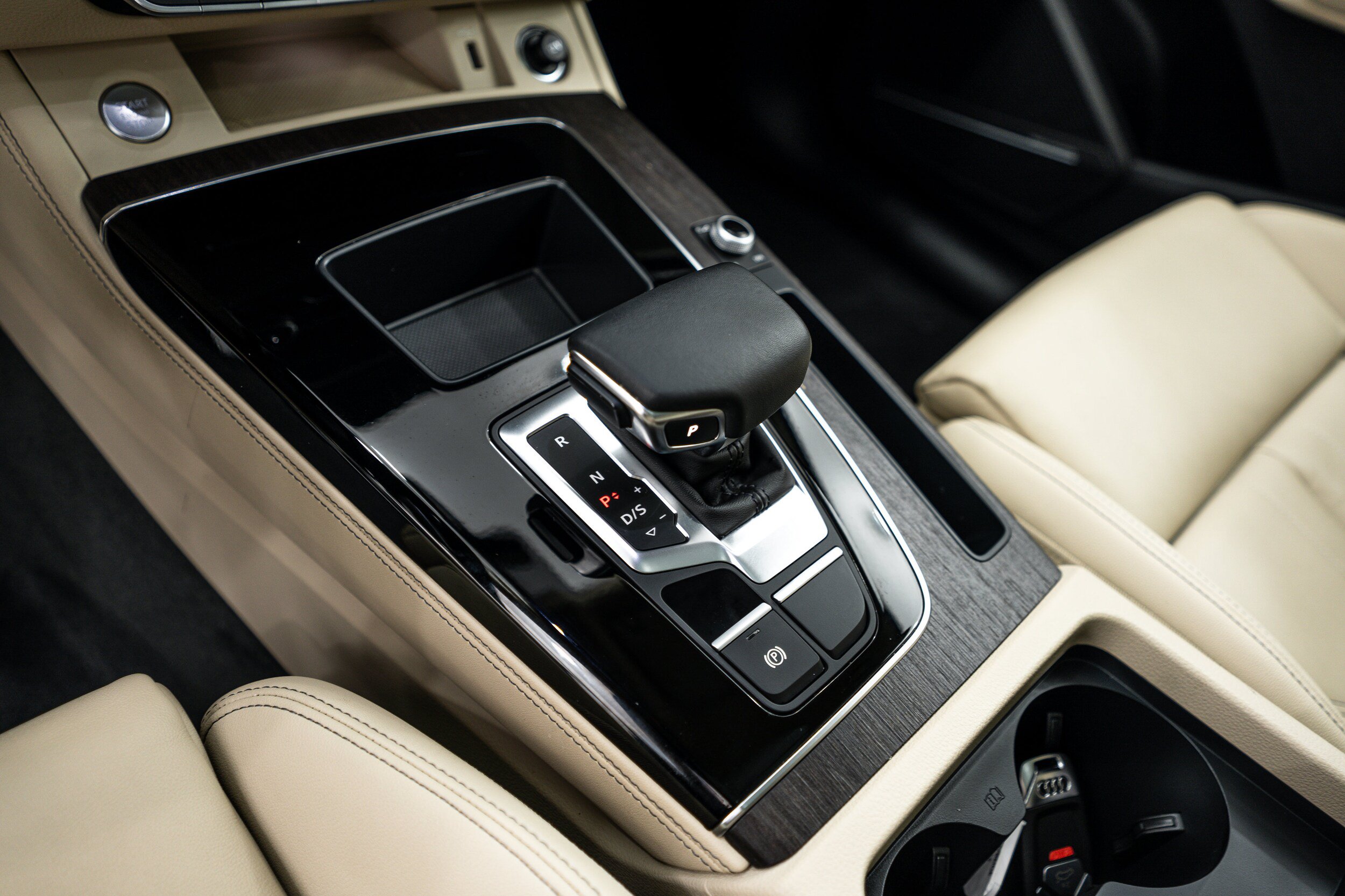 Certified 2024 Audi Q5 2.0T Premium Plus AWD/4WD image 11