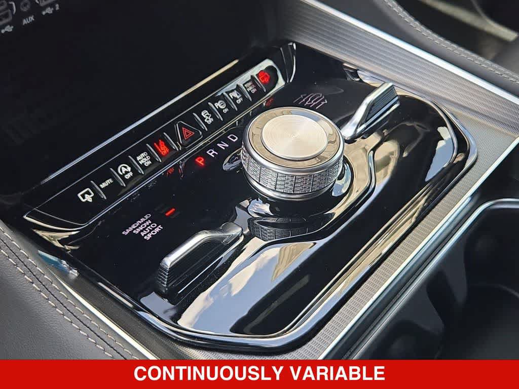 New 2026 Jeep Grand Wagoneer Summit w/ Premium Group III AWD/4WD image 32